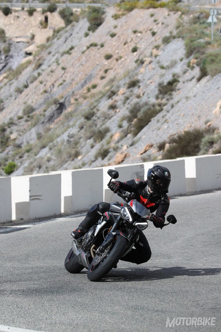 Triumph-Street-Triple-RS-765-2020-prueba - 2