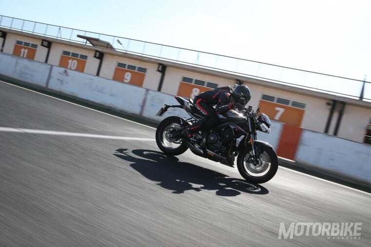Triumph-Street-Triple-RS-765-2020-prueba - 21