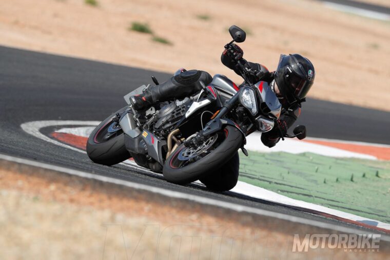 Triumph-Street-Triple-RS-765-2020-prueba - 22
