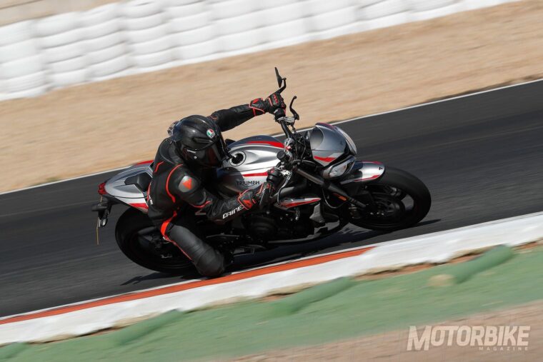 Triumph-Street-Triple-RS-765-2020-prueba - 26