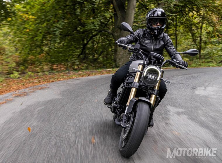 Benelli-Leoncino-800-2020-09