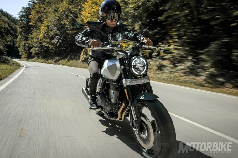 Brixton-Crossfire-500-2020-01