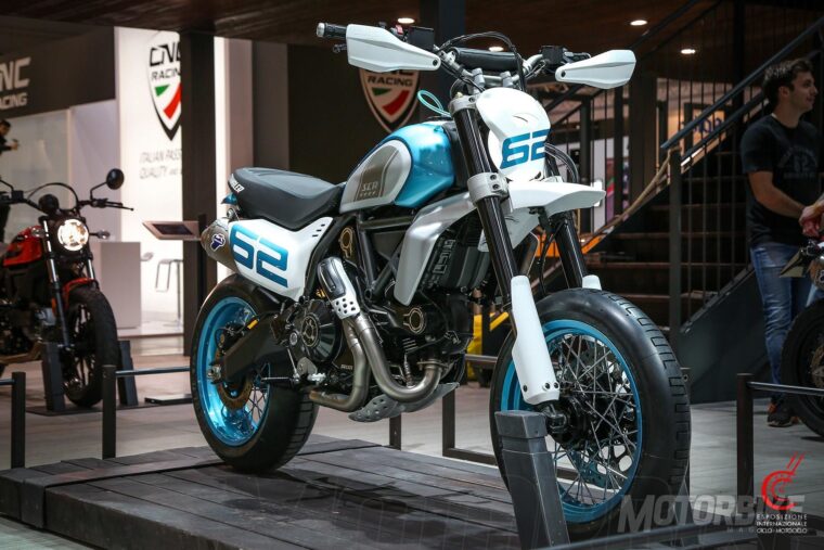 Ducati Motard Concept EICMA 03