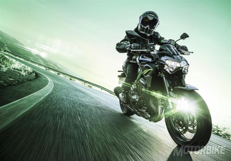 Kawasaki-Z900-2020-02