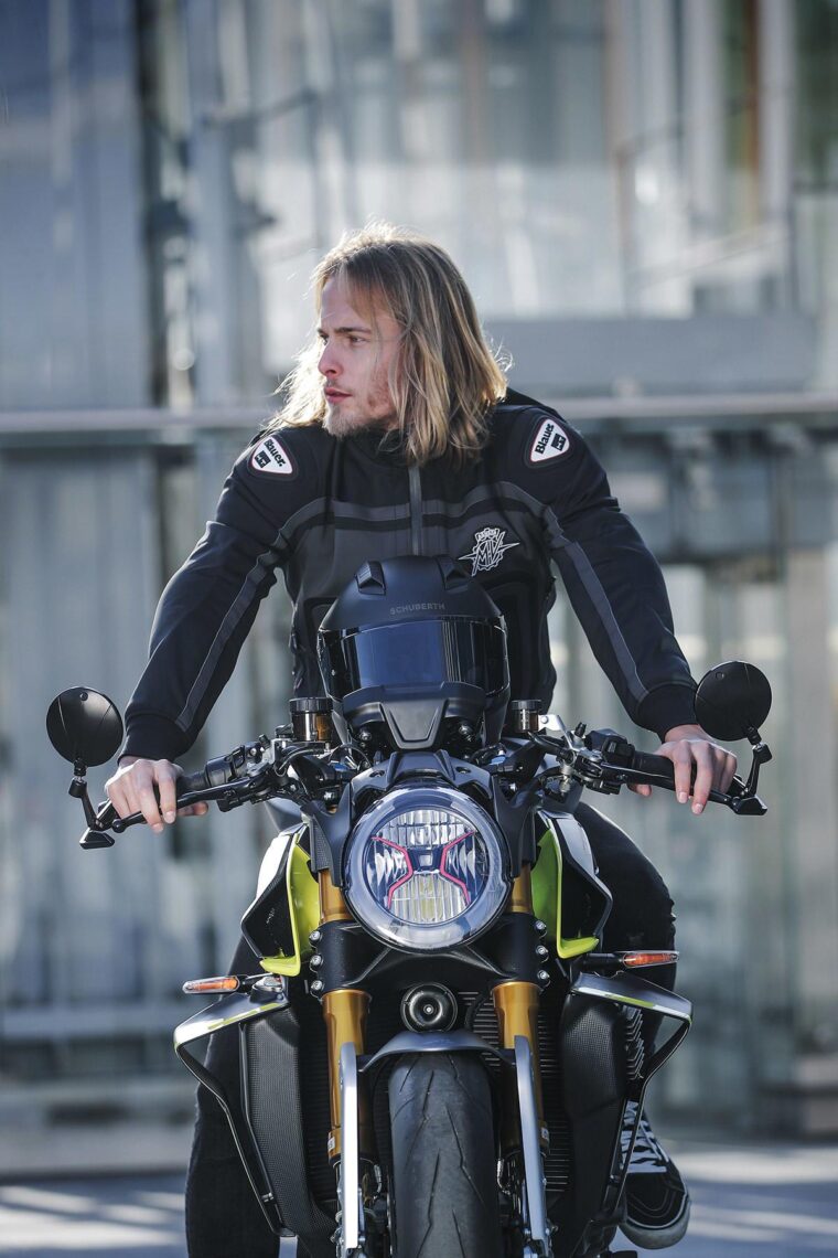 MV-Agusta-Brutale-1000-RR-2020-44