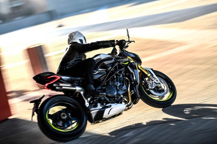 MV-Agusta-Brutale-1000-RR-2020-56