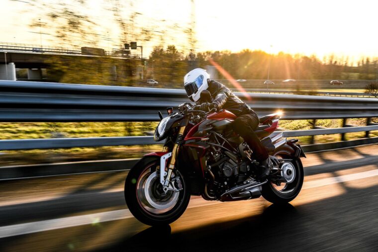 MV-Agusta-Brutale-1000-RR-2020-63