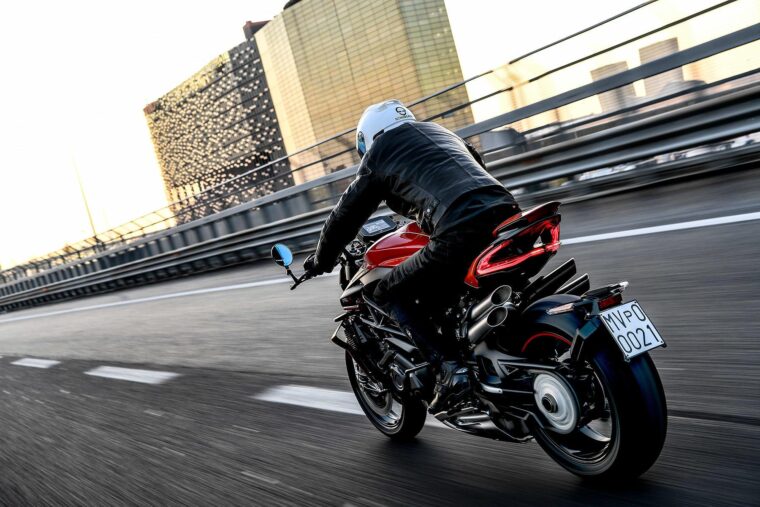 MV-Agusta-Brutale-1000-RR-2020-64