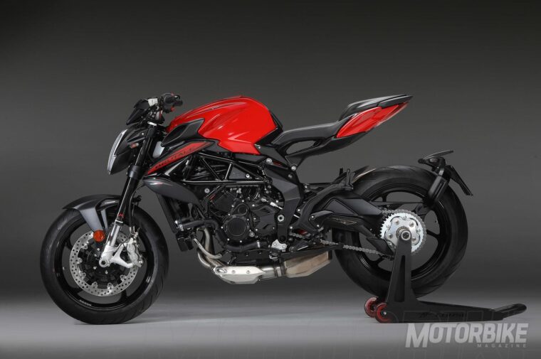MV-Agusta-Brutale-800-Rosso-2020-04