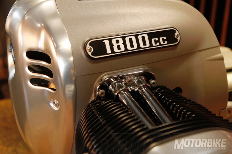 BMW-R-18-motor-07