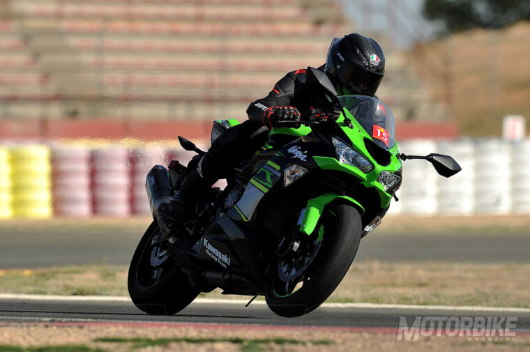 Prueba-Kawasaki-Ninja-ZX-6R-636-2019-Circuito - 5