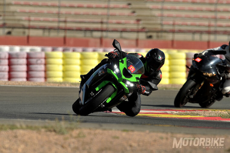 Prueba-Kawasaki-Ninja-ZX-6R-636-2019-Circuito - 6