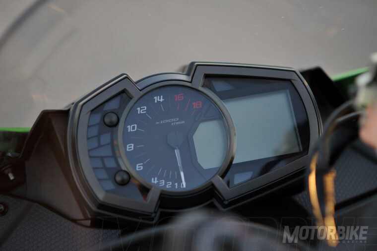 Prueba-Kawasaki-Ninja-ZX-6R-636-2019-detalles - 16