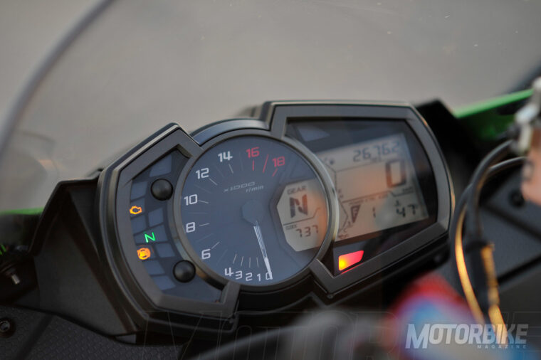 Prueba-Kawasaki-Ninja-ZX-6R-636-2019-detalles - 18