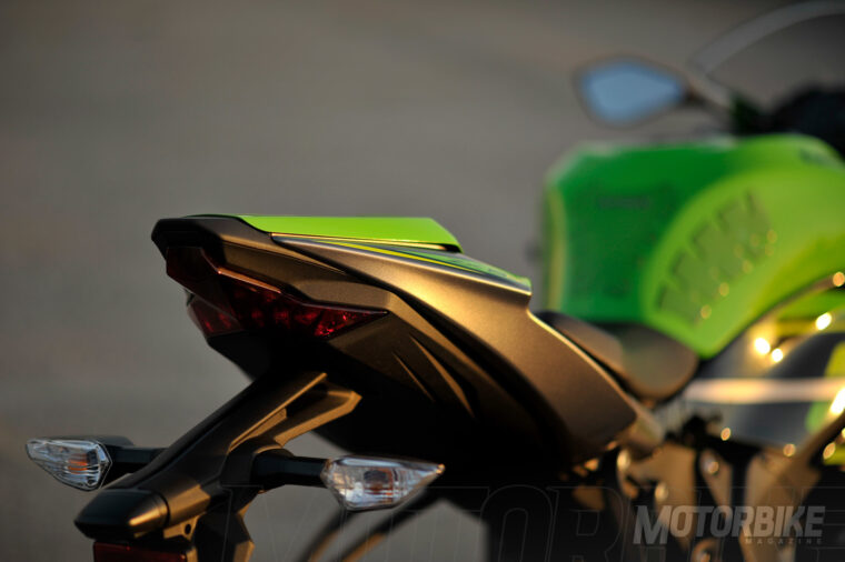 Prueba-Kawasaki-Ninja-ZX-6R-636-2019-detalles - 7