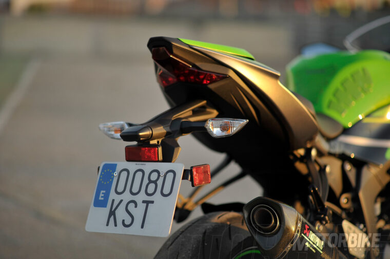 Prueba-Kawasaki-Ninja-ZX-6R-636-2019-detalles - 8