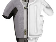 5 chalecos con airbag que mejoran la seguridad en moto 6 Alpinestars Tech Air 5 airbag 06