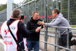 John McGuinness Kawasaki TT Isla de Man