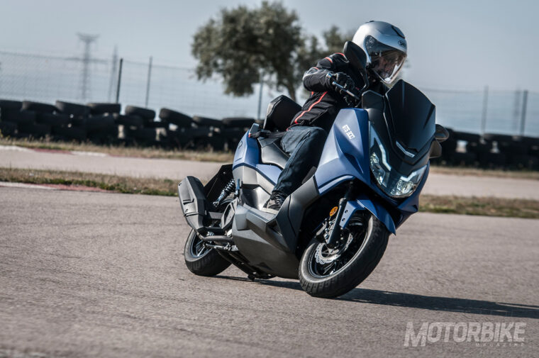 MITT 330 GTS 2020 - 18