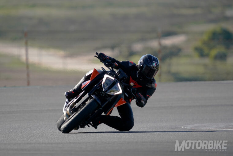 Prueba-KTM-1290-Super-Duke-R-2020-06