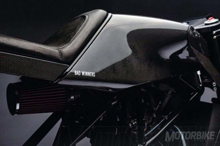 husqvarna-vitpilen-701-charles-leclerc-f1-fibra-carbono-bad-winners