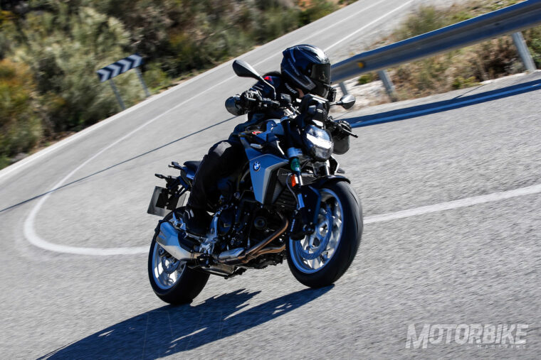 BMW-F-900-R-2020-presentacion-prueba-39