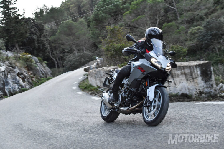 BMW-F-900-XR-2020-presentacion-prueba-04