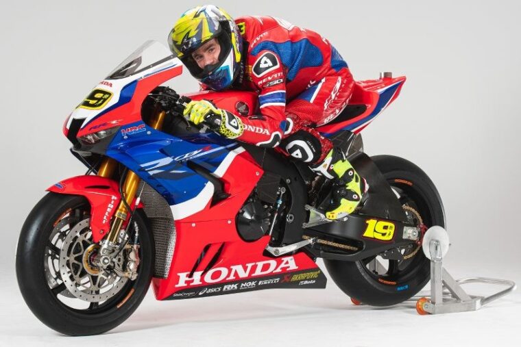 Honda_CBR1000RR-R_WSBK-2020_Bautista-Haslam (35)