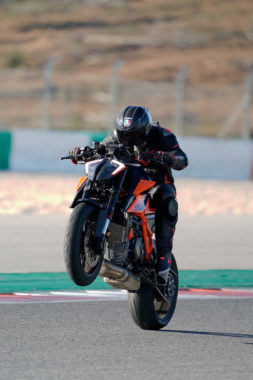 Prueba KTM 1290 Super Duke R 2020 12