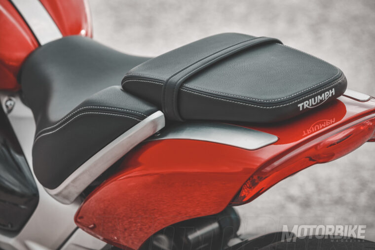 Triumph Rocket 3 R - GT - 2020 Prueba--19