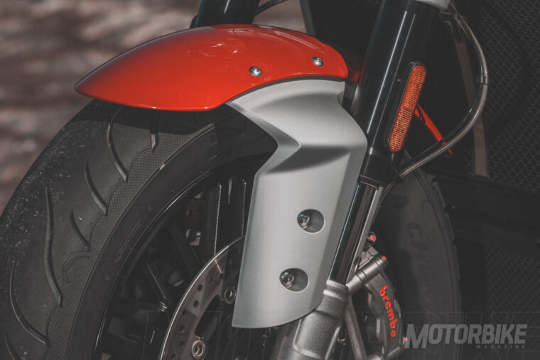 Triumph Rocket 3 R - GT - 2020 Prueba-2688