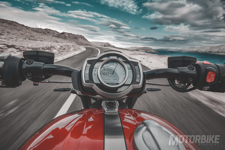 Triumph Rocket 3 R - GT - 2020 Prueba--28