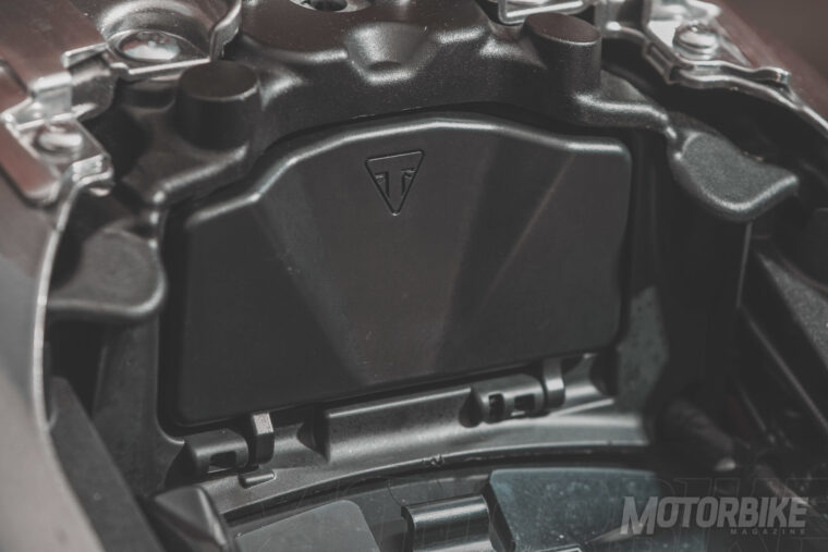 Triumph Rocket 3 R - GT - 2020 Prueba-4160