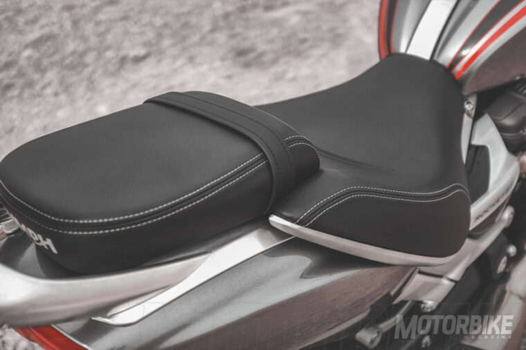 Triumph Rocket 3 R - GT - 2020 Prueba--6