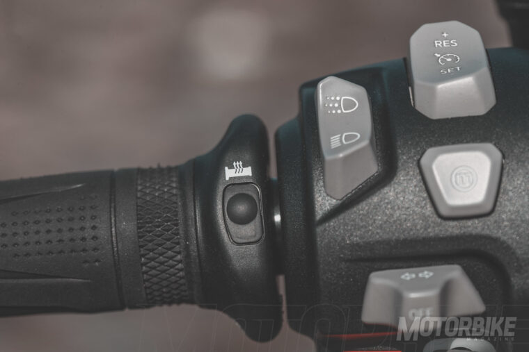 Triumph Rocket 3 R - GT - 2020 Prueba-7732