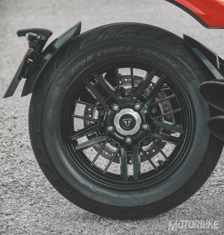 Triumph Rocket 3 R - GT - 2020 Prueba--9