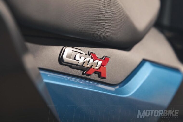 BMW-connected-ride-scooter-C400X