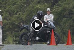 Kawasaki EV Endeavor moto electrica play