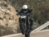Best 5. Kawasaki: Las ofertas más sorprendentes para el verano 2020 9 Kawasaki Z900 2020 wheelie