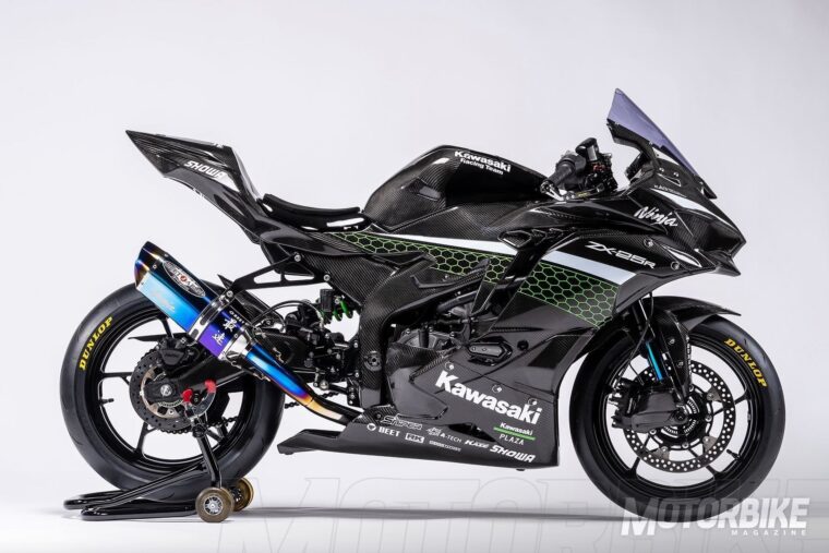 Kawasaki-ZX-25R-carbono-race-replica