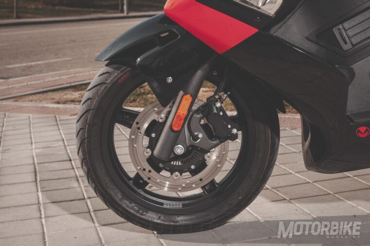 Malaguti Madison 300 Prueba-9591