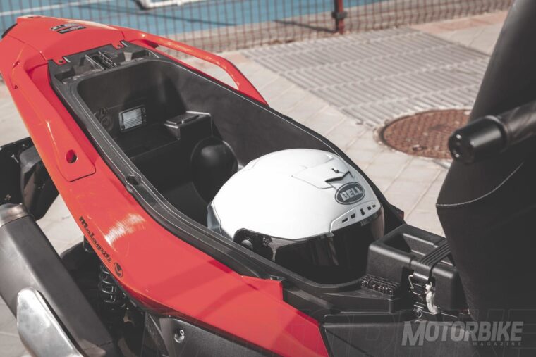 Malaguti Madison 300 Prueba-9626