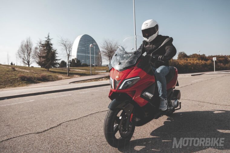 Malaguti Madison 300 Prueba-9673