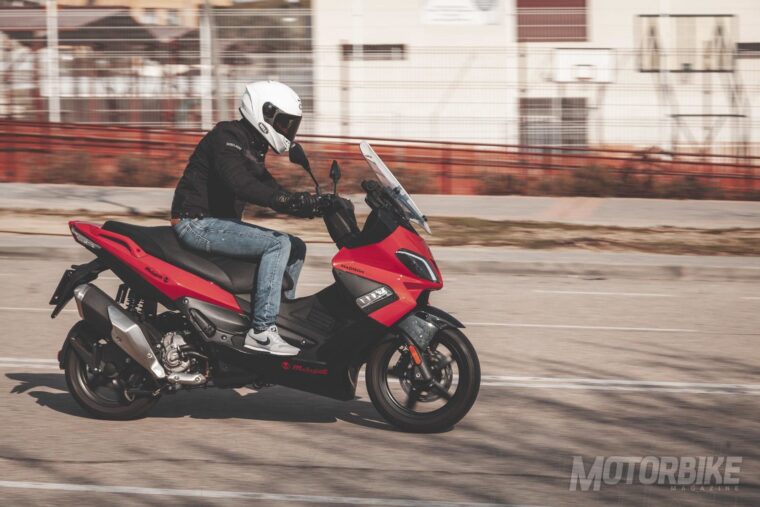 Malaguti Madison 300 Prueba-9698