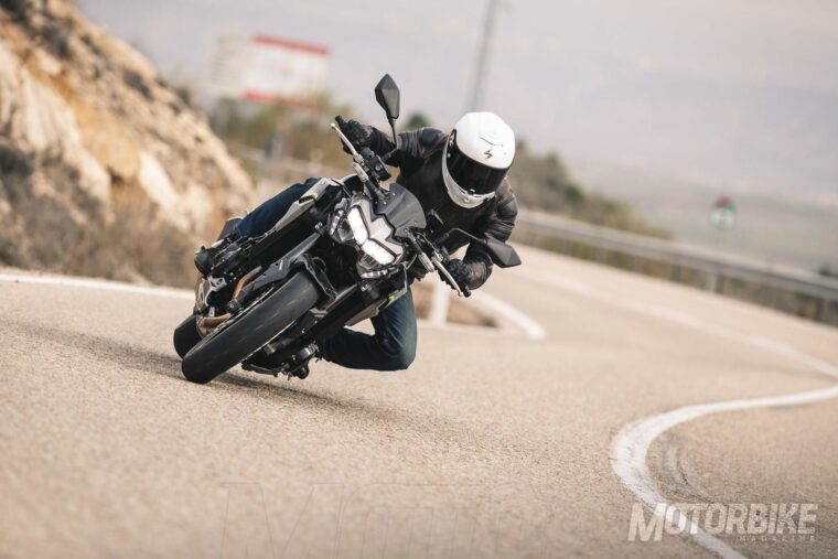 Prueba-Kawasaki-Z900-2020 - 21