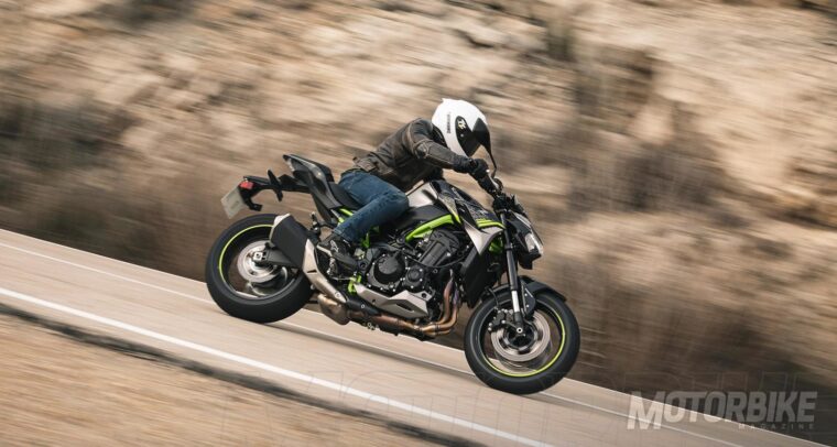 Best 5. Kawasaki: Las ofertas más sorprendentes para el verano 2020 4 Prueba Kawasaki Z900 2020