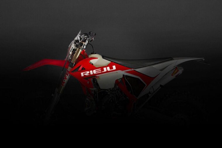 Rieju-Enduro-Montaje-3