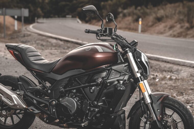 Benelli-502C-2020-PruebaMBK (19)