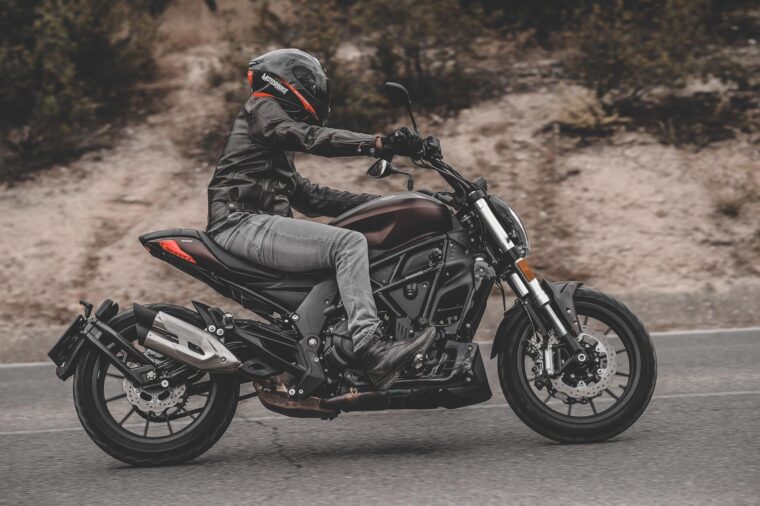 Benelli-502C-2020-PruebaMBK (7)