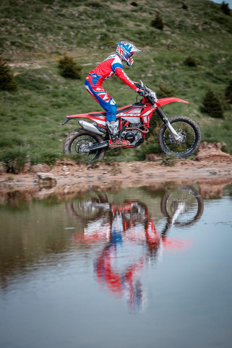 Beta-RR-enduro-2021-accion (11)